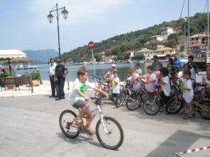 Προσωρινές κυκλοφοριακές ρυθμίσεις Αστυνομικής Διεύθυνσης Λευκάδας στο Μεγανήσι λόγω ποδηλατικού γύρου