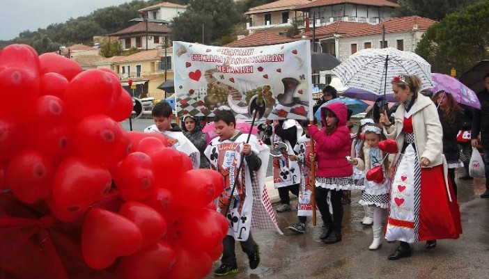 Η αγάπη των παιδιών έσωσε το καρναβάλι (φωτό- βίντεο)