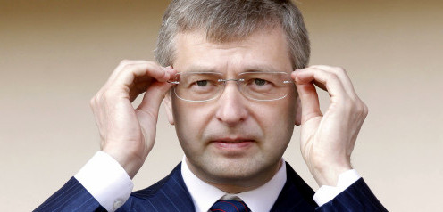 Σε κόντρα Δήμος Μεγανησίου – Ριμπολόβλεφ για την απαγόρευση διέλευσης σκαφών γύρω από τον Σκορπιό