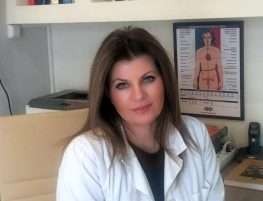 Η Μεγανησιώτισα γιατρός Ουρανία (Ράνια) Σκιώτη άνοιξε ιατρείο στη Λευκάδα