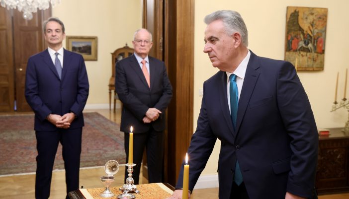 Ορκωμοσία Θανάση Καββαδά (δελτίο τύπου)