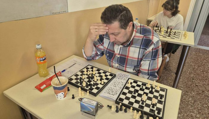 2ος στο Πανελλήνιο Πρωτάθλημα Λύσης Σκακιστικων Προβλημάτων, ο Παναγιώτης Κονιδάρης