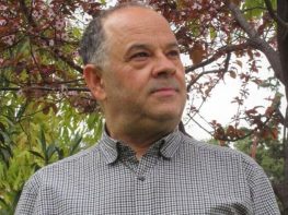 Ανακοίνωση δημιουργίας παράταξης από τον Διονύση Κονιδάρη με το όνομα «Μεγανήσι Μπροστά»