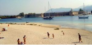 Κάθε μέρα μια προσάραξη στην Αμμόγλωσσα!