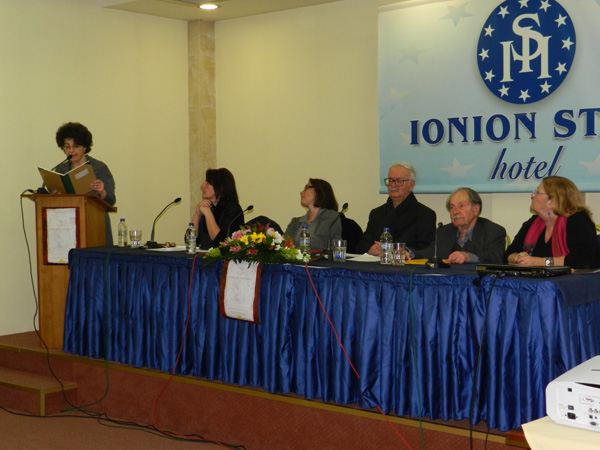 Η εκδήλωση προς τιμήν του Λάκη Σάντα